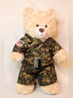 Build-A-Bear Workshop- Happy Hugs Military Teddy